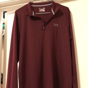 Maroon long sleeved 3 quarter zip up